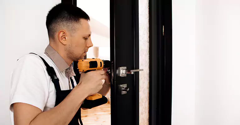 Aluminum Storefront Doors Repair in Four Corners, FL