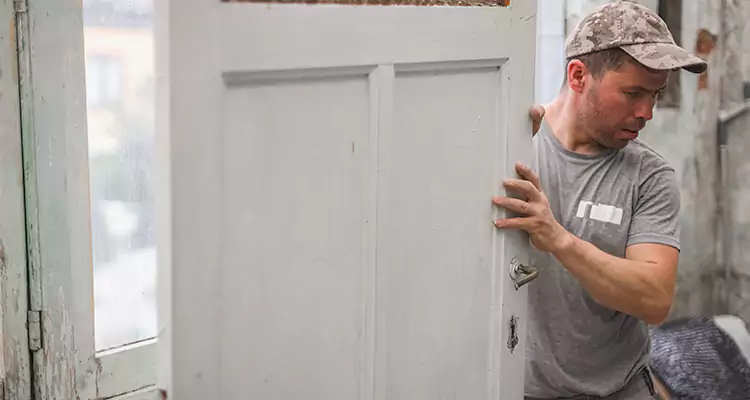 Home Front Door Replacement in Four Corners, FL