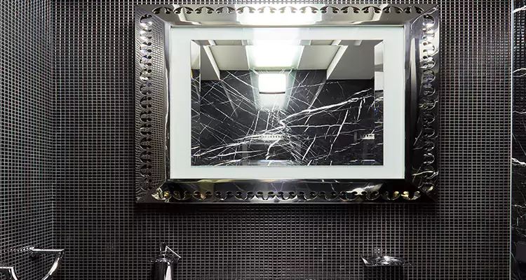 One Way Glass Repair in Four Corners, FL