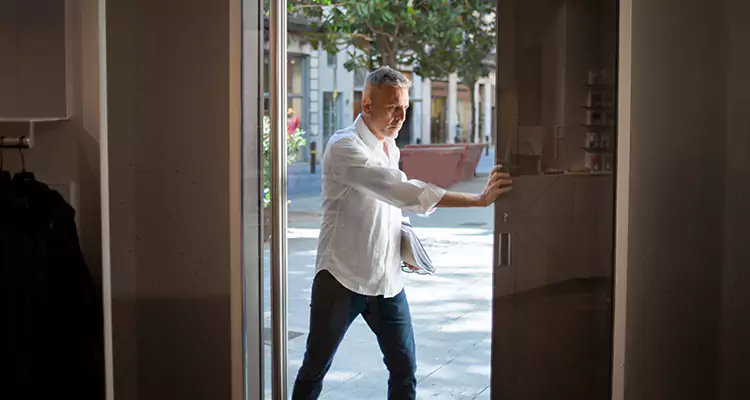 Reliable Pella Patio Door Repair Services for Opening Issues in Four Corners, FL