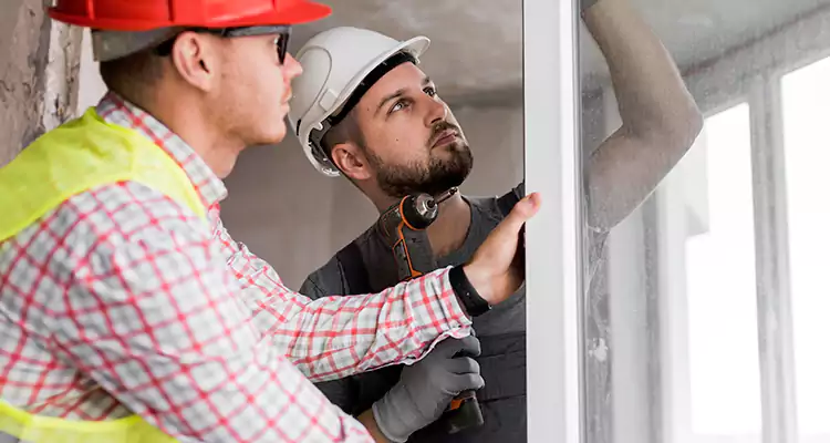 Sliding Patio Door Sticking? Expert Repair in Four Corners, FL.